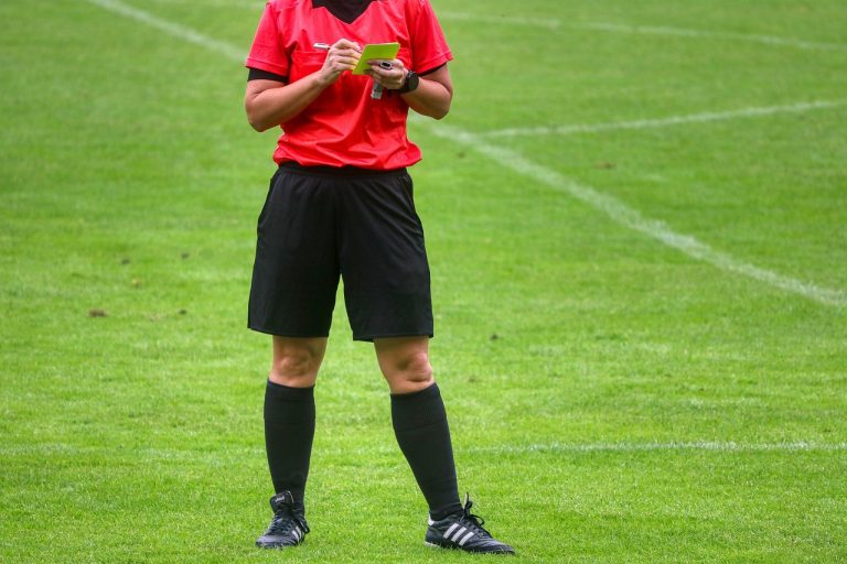 How Field Hockey Cards Turn Discipline Into Tactics